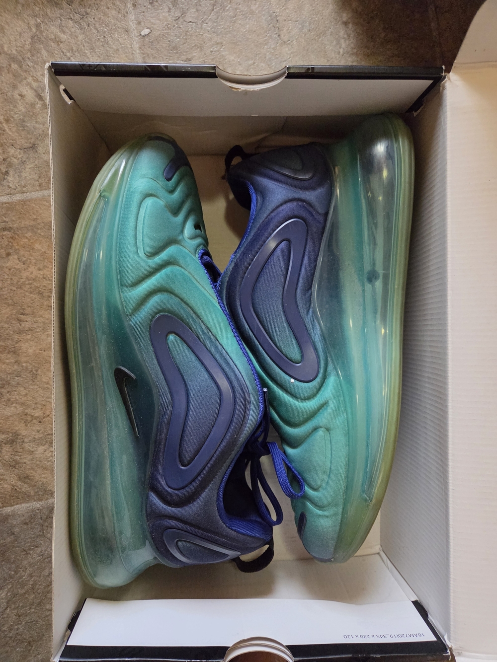 Nike Air Max 720